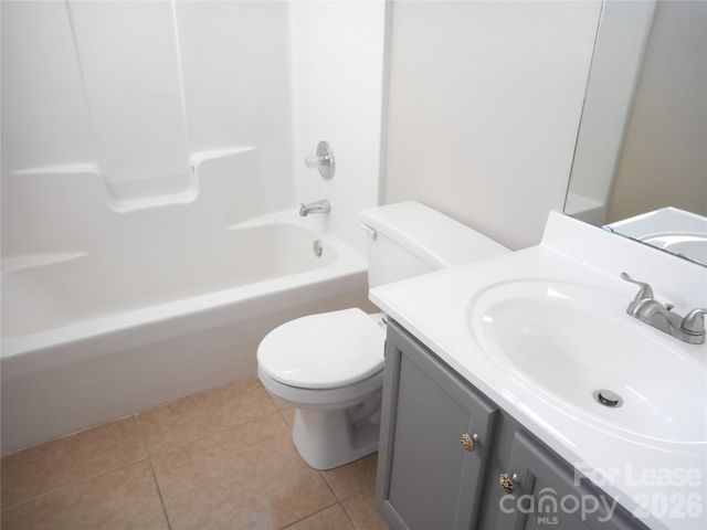 6611 Flat Creek Drive, Charlotte, NC 28277