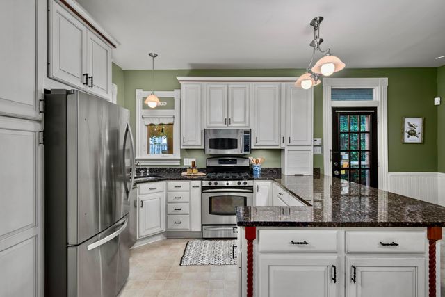 1042 Neil Avenue, Columbus, OH 43201