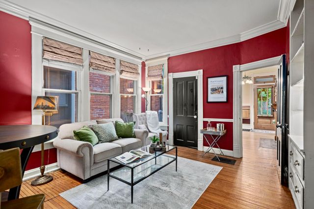 1042 Neil Avenue, Columbus, OH 43201