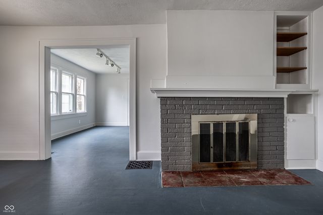 4452 Winthrop Avenue, Indianapolis, IN 46205