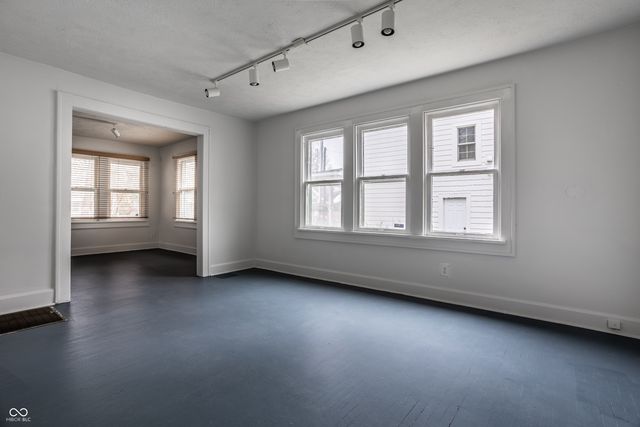 4452 Winthrop Avenue, Indianapolis, IN 46205