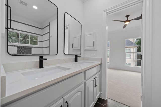 5616 Dolores Street, Houston, TX 77057