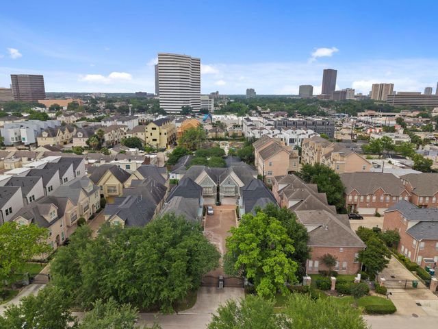 5616 Dolores Street, Houston, TX 77057