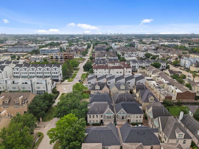 5616 Dolores Street, Houston, TX 77057
