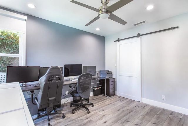 1207 Greenacre Avenue, West Hollywood, CA 90046