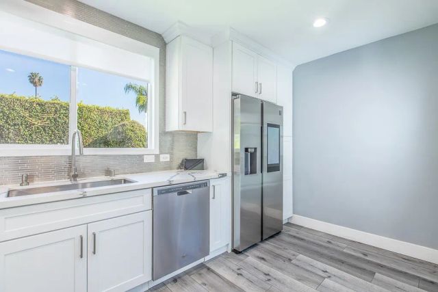 1207 Greenacre Avenue, West Hollywood, CA 90046