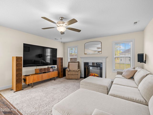 481 Worsley Way, Jacksonville, NC 28546