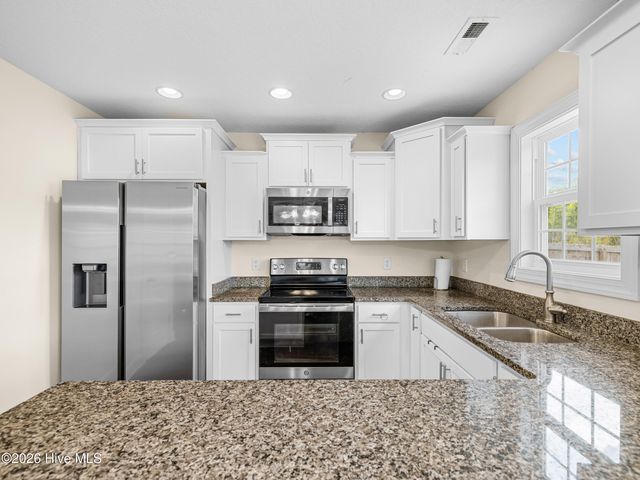 481 Worsley Way, Jacksonville, NC 28546