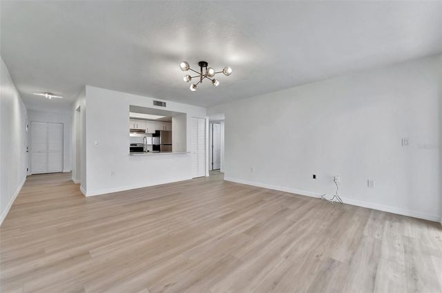 9940 7TH WAY N 101, St Petersburg, FL 33702