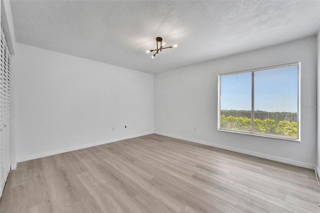9940 7TH WAY N 101, St Petersburg, FL 33702