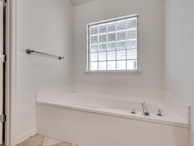 11621 Blue Sky Drive, Oklahoma City, OK 73162