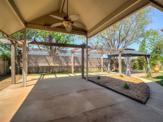 11621 Blue Sky Drive, Oklahoma City, OK 73162