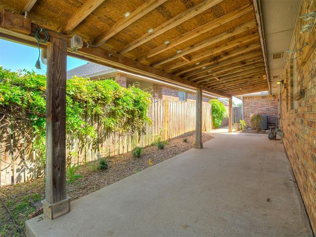 11621 Blue Sky Drive, Oklahoma City, OK 73162