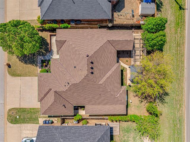 11621 Blue Sky Drive, Oklahoma City, OK 73162