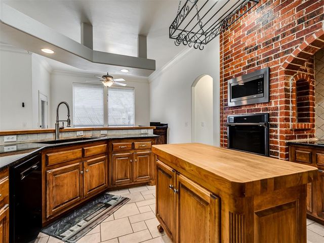 11621 Blue Sky Drive, Oklahoma City, OK 73162