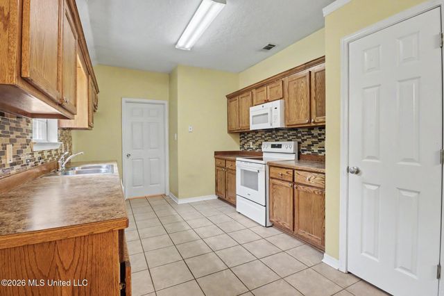 19505 Wallace Way, Saucier, MS 39574