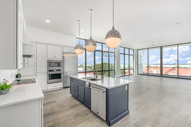 205 Strand Drive 401, Melbourne Beach, FL 32951