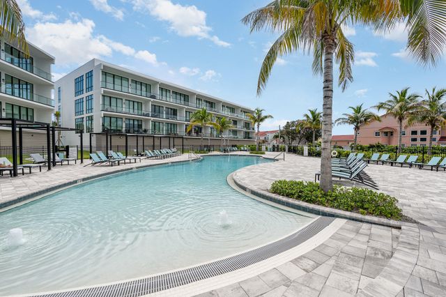 205 Strand Drive 401, Melbourne Beach, FL 32951