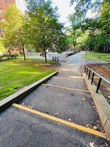 2140 E Tremont Avenue MG, Bronx, NY 10462