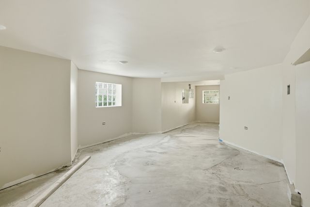 11218 S Hermosa Avenue, Chicago, IL 60643