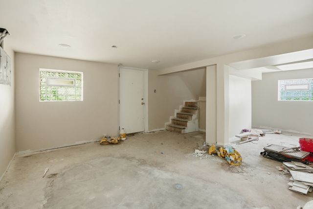 11218 S Hermosa Avenue, Chicago, IL 60643