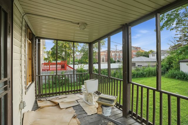11218 S Hermosa Avenue, Chicago, IL 60643