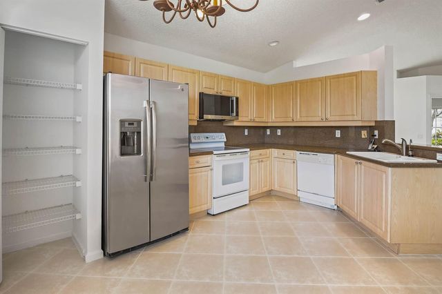 7387 Tonga Court, Boynton Beach, FL 33437