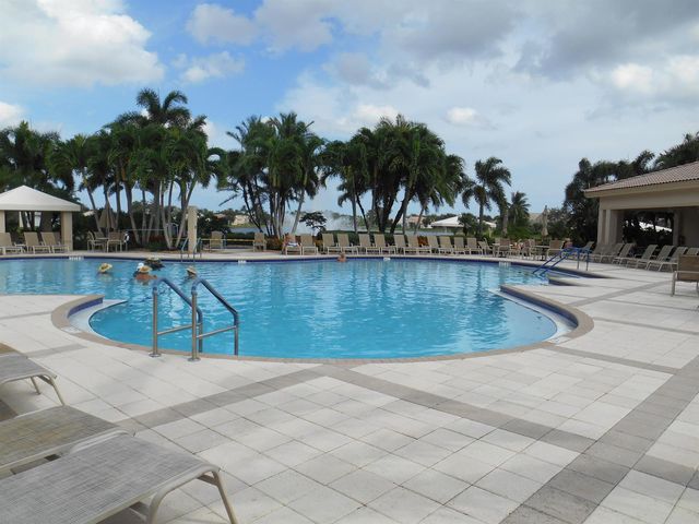 7387 Tonga Court, Boynton Beach, FL 33437