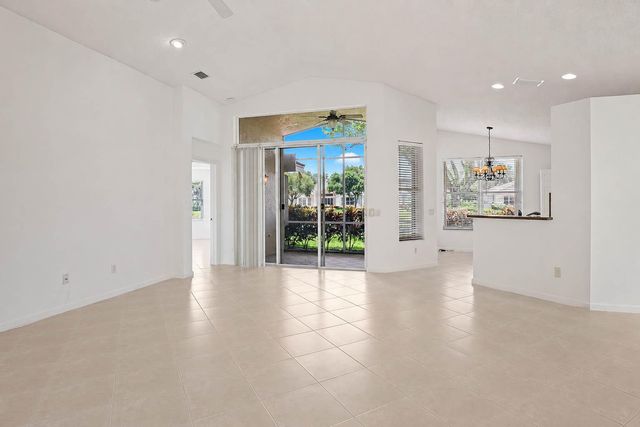 7387 Tonga Court, Boynton Beach, FL 33437