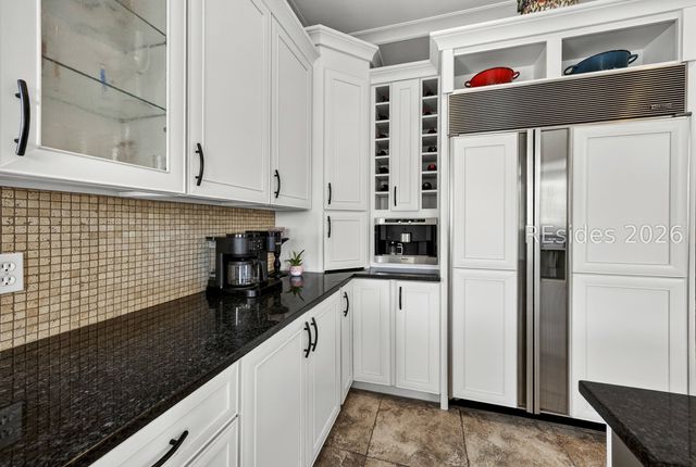 3 Chestnut Ln, Hilton Head Island, SC 29926