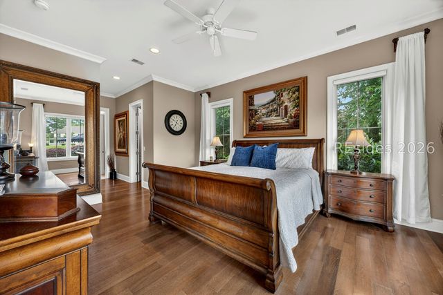 3 Chestnut Ln, Hilton Head Island, SC 29926