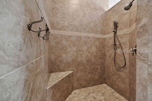 3 Chestnut Ln, Hilton Head Island, SC 29926