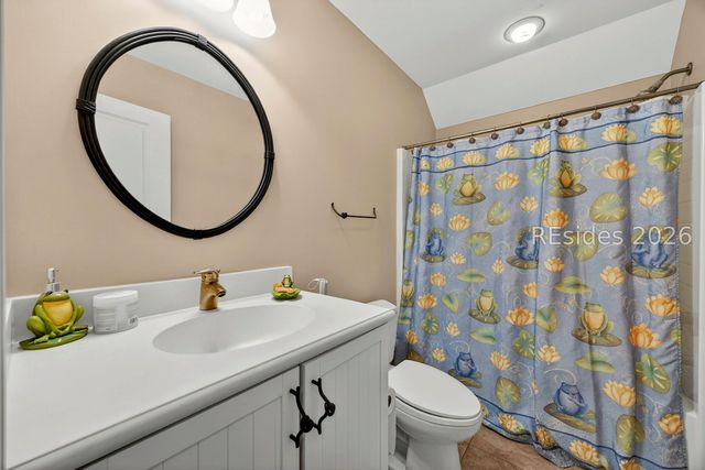 3 Chestnut Ln, Hilton Head Island, SC 29926