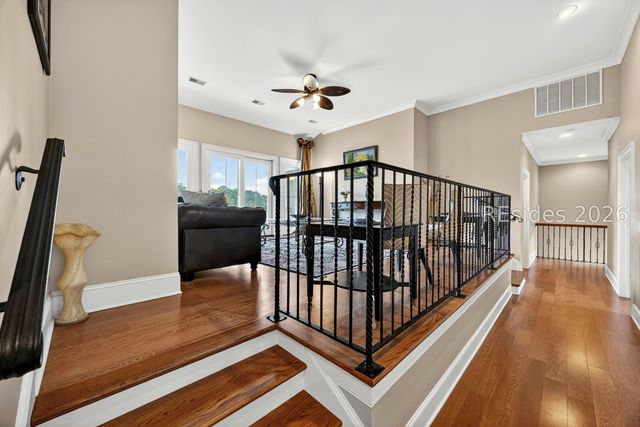 3 Chestnut Ln, Hilton Head Island, SC 29926