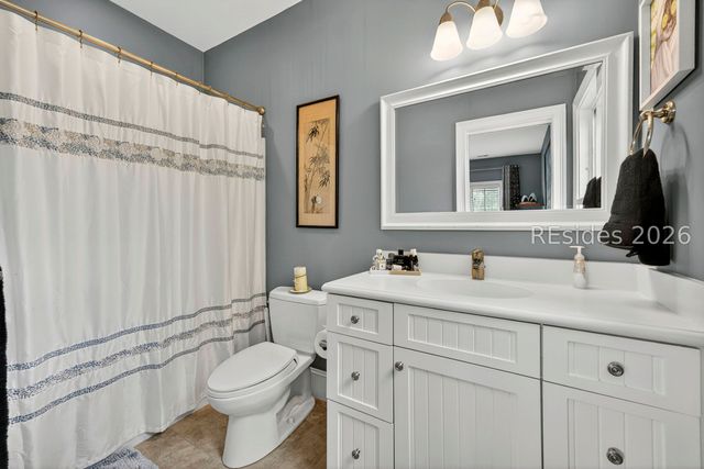 3 Chestnut Ln, Hilton Head Island, SC 29926