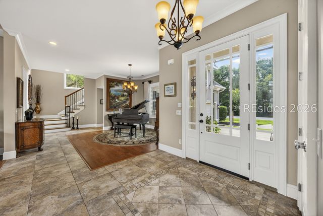 3 Chestnut Ln, Hilton Head Island, SC 29926