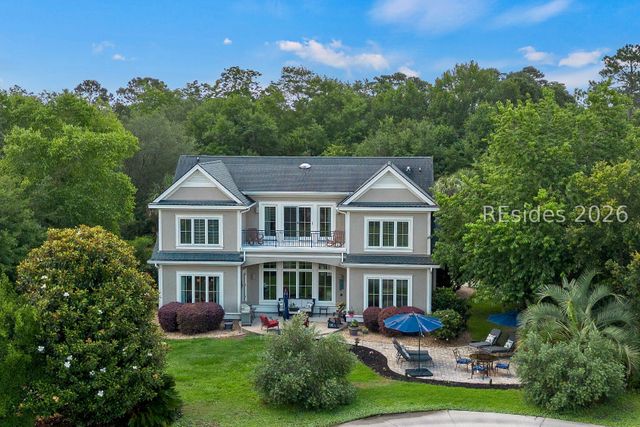 3 Chestnut Ln, Hilton Head Island, SC 29926