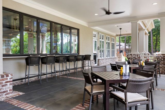 3 Chestnut Ln, Hilton Head Island, SC 29926