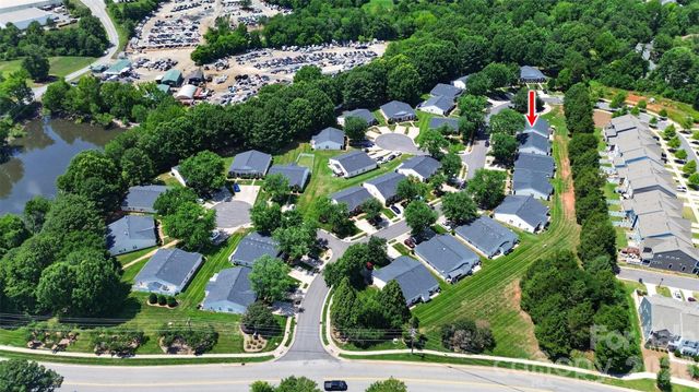 5422 Harris Cove Drive, Charlotte, NC 28269