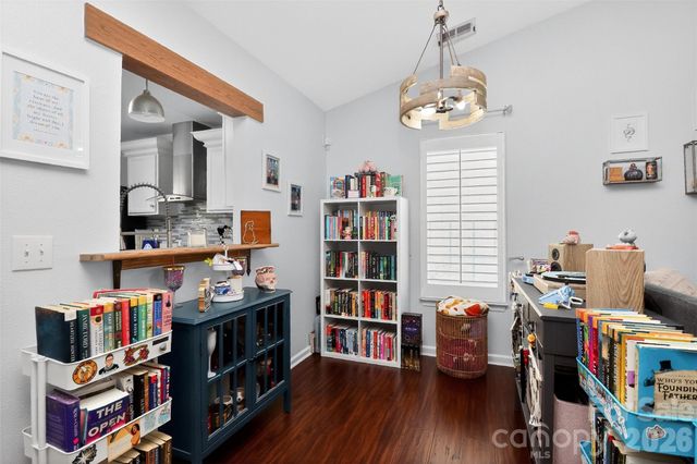 5422 Harris Cove Drive, Charlotte, NC 28269