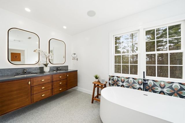 21 Sylvan Dr, Stow, MA 01775