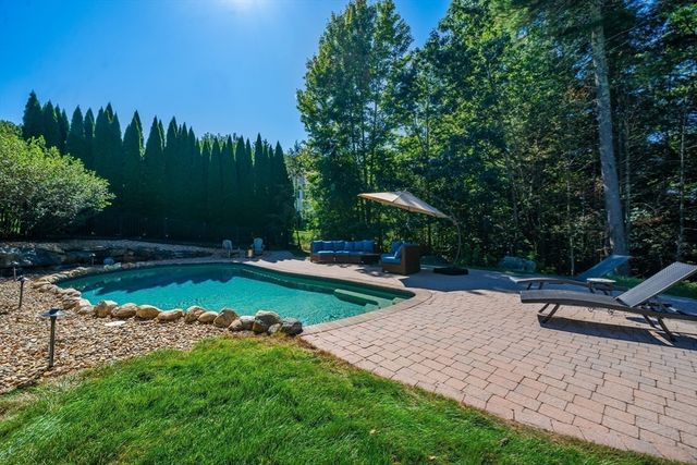 21 Sylvan Dr, Stow, MA 01775