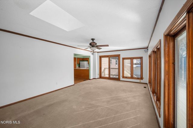 3845 Fairwood Drive, Sylvania, OH 43560