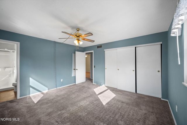 3845 Fairwood Drive, Sylvania, OH 43560