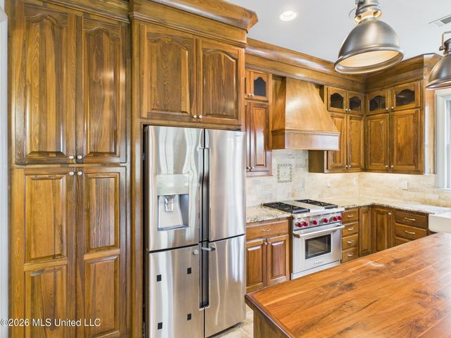 310 Eastpark Street, Ridgeland, MS 39157