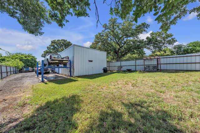 1500 Langston Street, Fort Worth, TX 76105