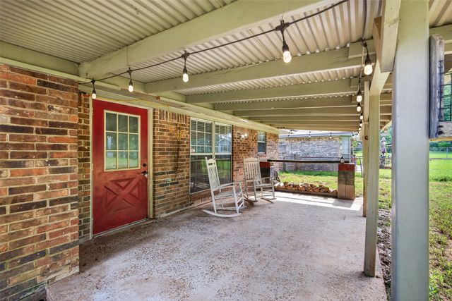 8518 Hollow Bluff Drive, Haughton, LA 71037