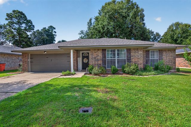 8518 Hollow Bluff Drive, Haughton, LA 71037