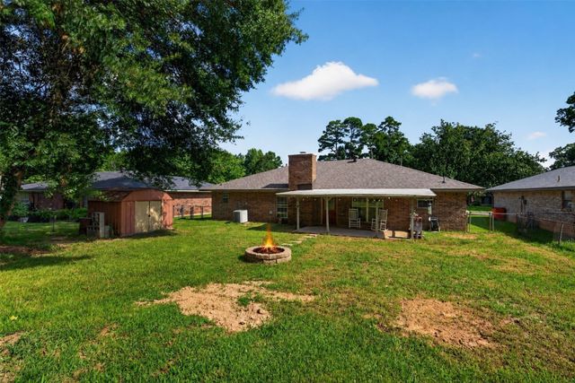 8518 Hollow Bluff Drive, Haughton, LA 71037