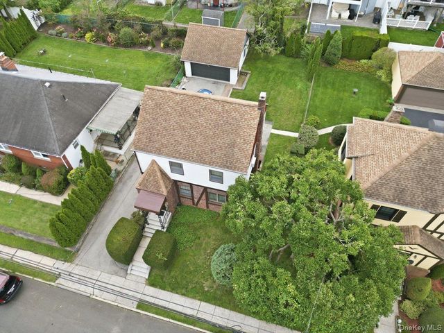 54 Kimball Terrace, Yonkers, NY 10704